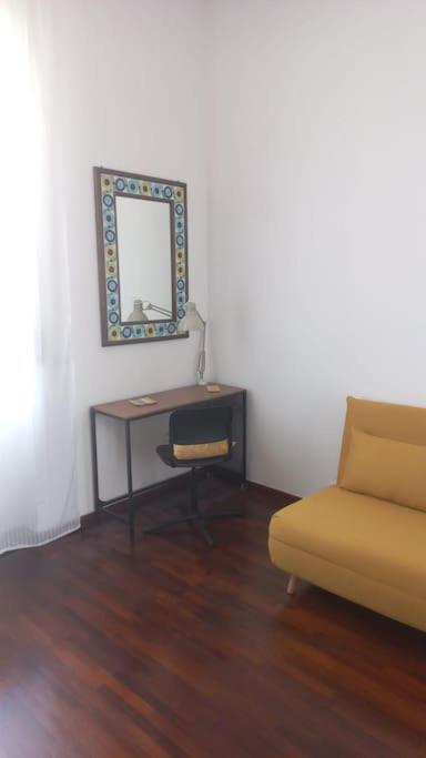 Giulia Town House Tra Citta E Mare Appartement Salerno Buitenkant foto