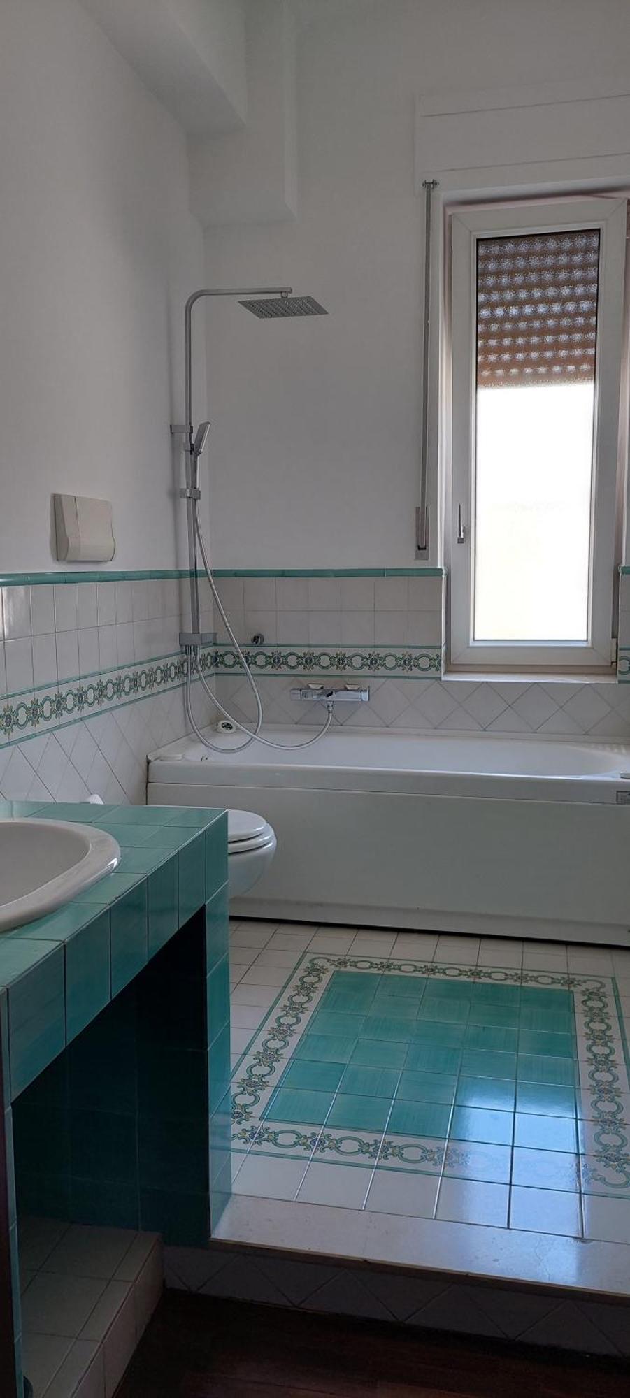 Giulia Town House Tra Citta E Mare Appartement Salerno Buitenkant foto